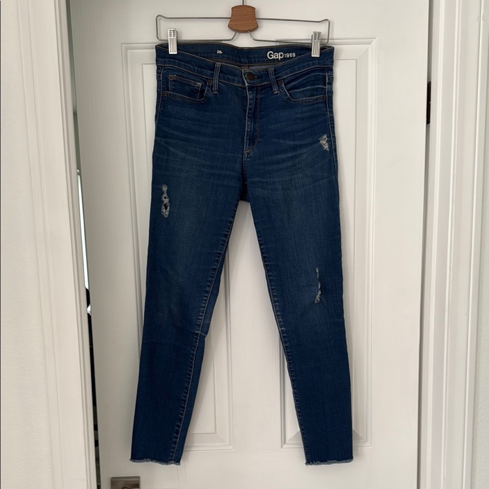 GAP Blue Skinny Jeans with Stretch and High-Rise 28r
